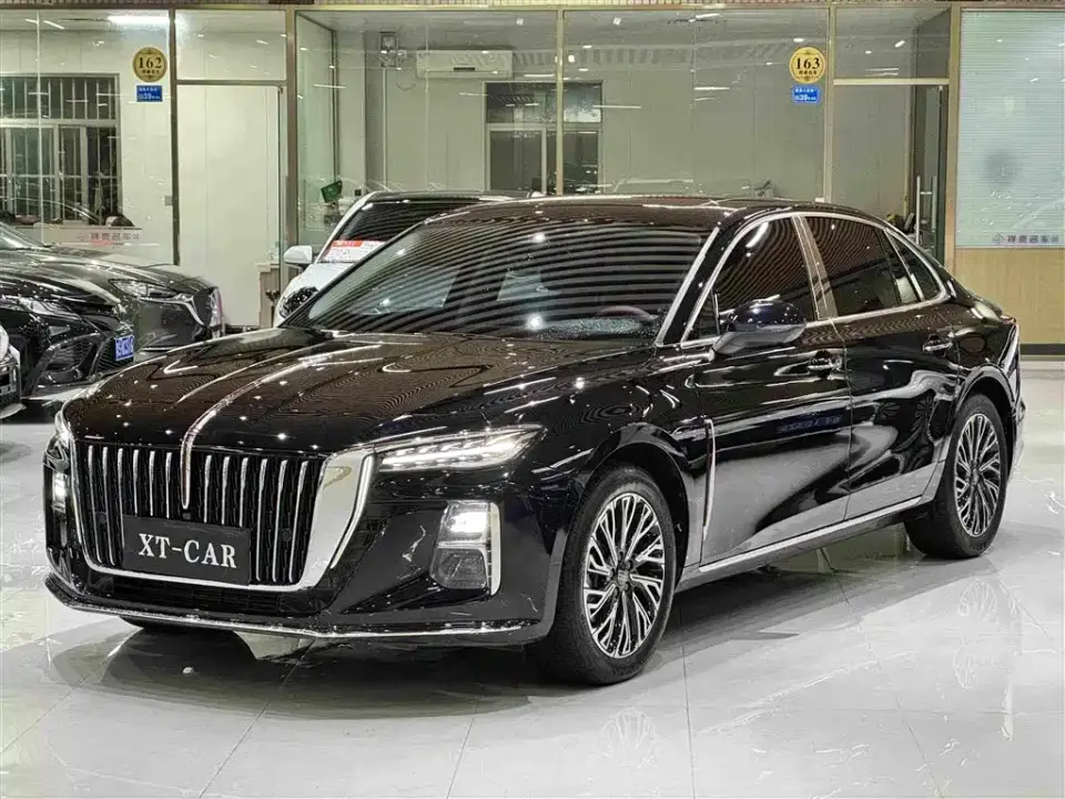 Hongqi H5 2.0T Automatic Smart Connect Flag Smooth Edition 2024