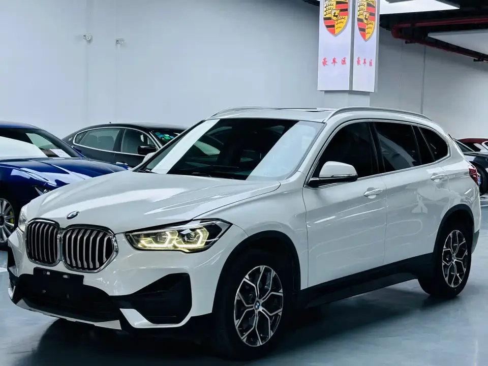 BMW X1 sDrive25Li Leading 2022