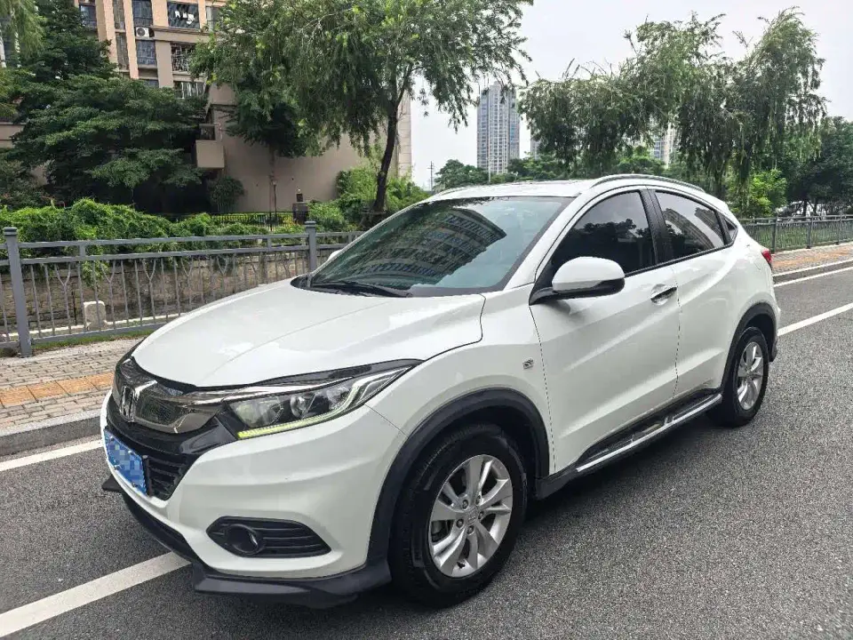 Honda Vezel 1.5L CVT Pioneer China V 2020