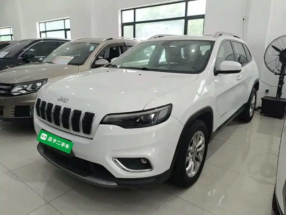 Jeep Cherokee 2.0T 2WD Smart Edition China VI 2020