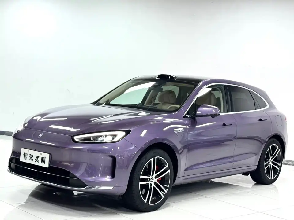 AITO Wenjie AITO M5 Extended Range Ultra AWD 2025