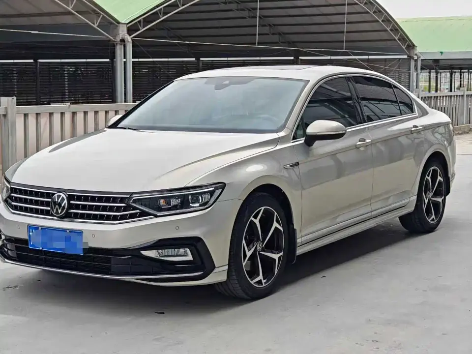 Volkswagen Magotan Model 2 Million Commemorative Edition 330TSI DSG Luxury 2023