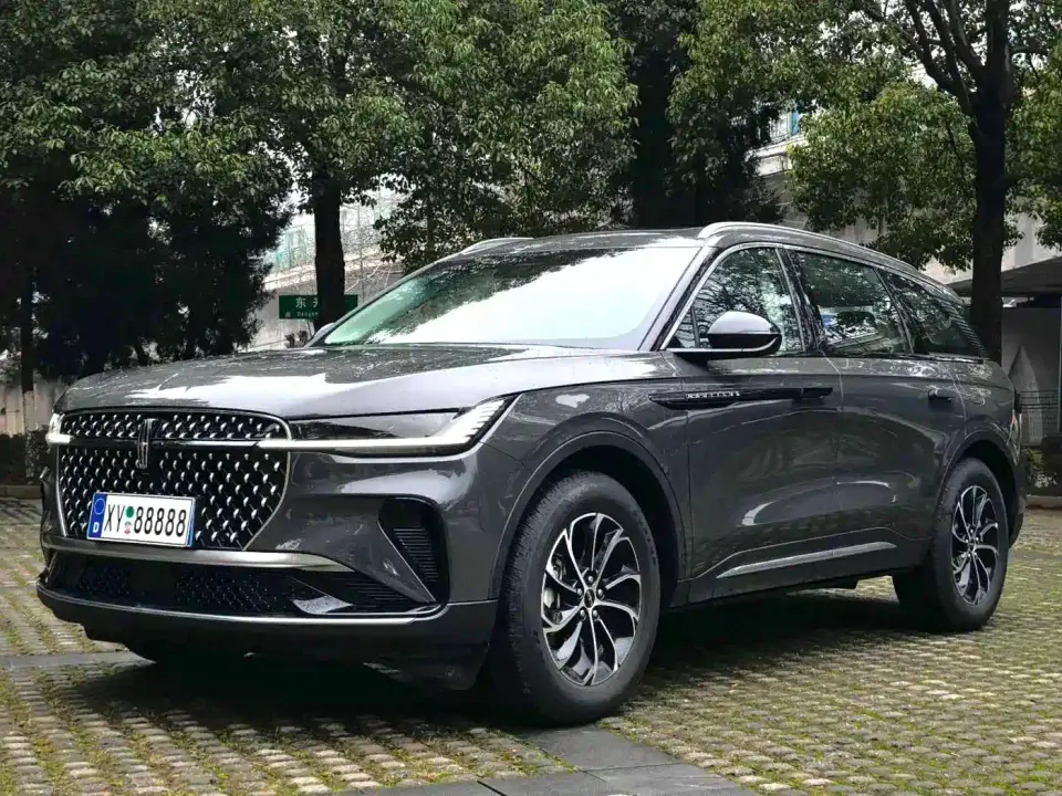 Lincoln Nautilus 2.0T AWD Premium Edition 2025