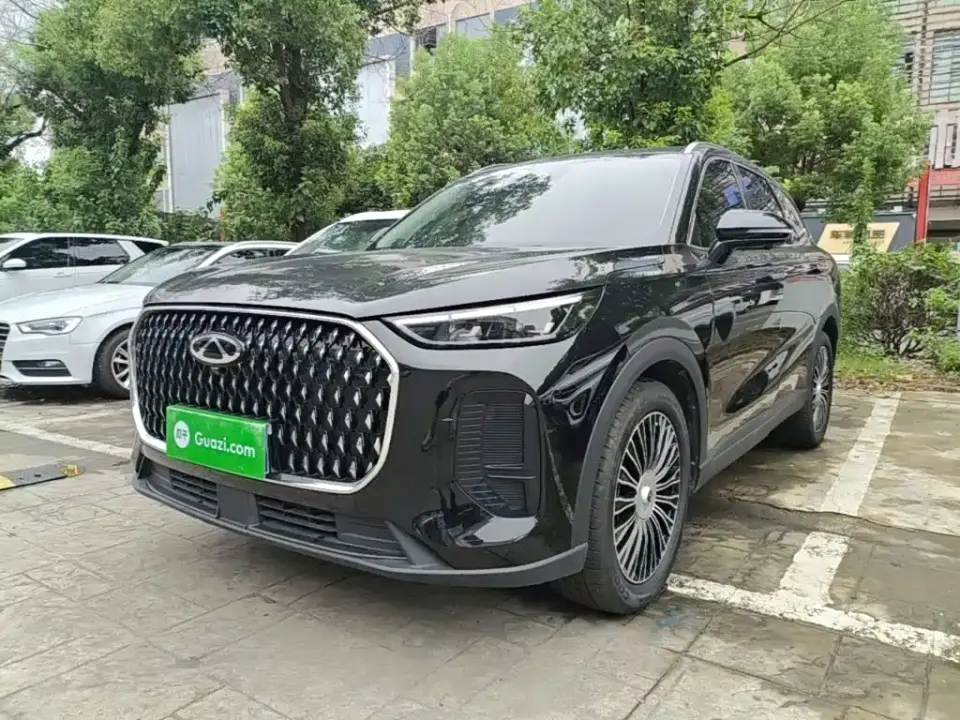 Chery Tiggo 8L Model 2.0T 2WD Luxury 5-Seater 2024
