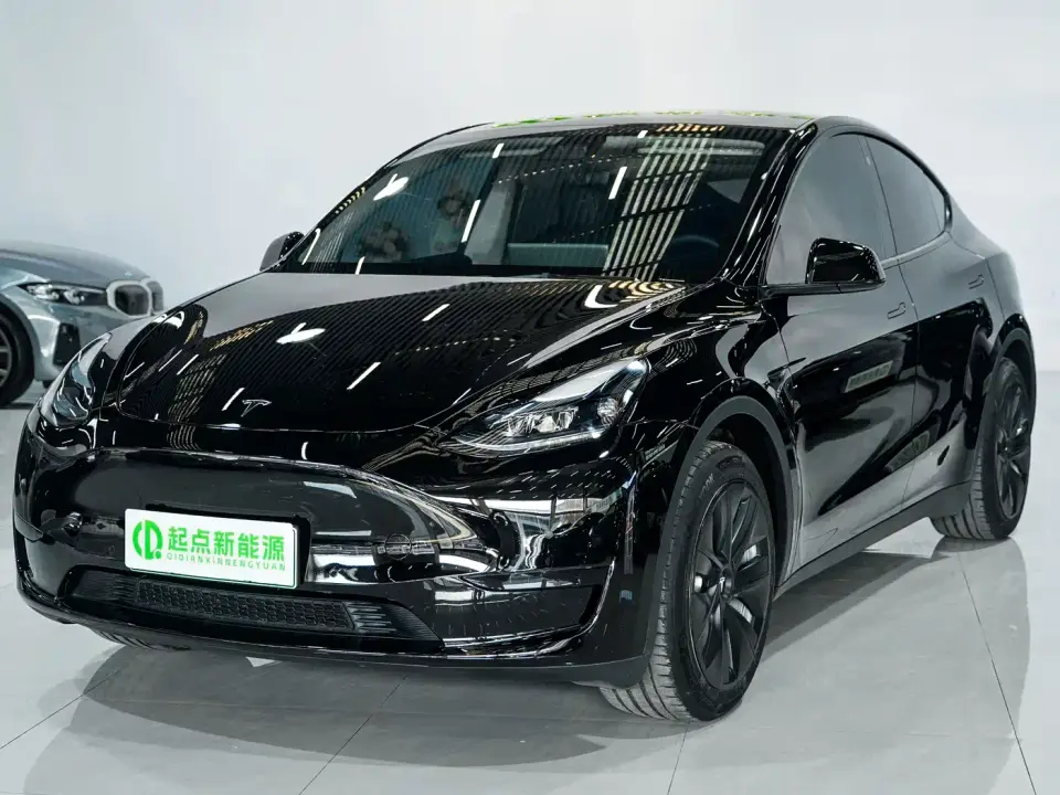 Tesla Model Y Facelift Rear-Wheel Drive Version 2023