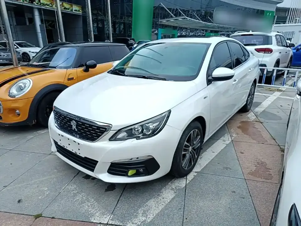 Peugeot 308 230THP Automatic Luxury Edition China VI 2020