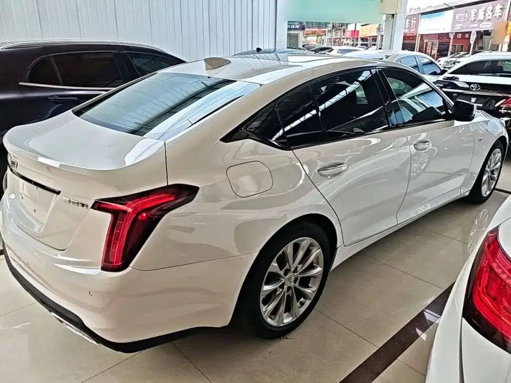 Cadillac CT5 28T Luxury Model 2020 — фото 5