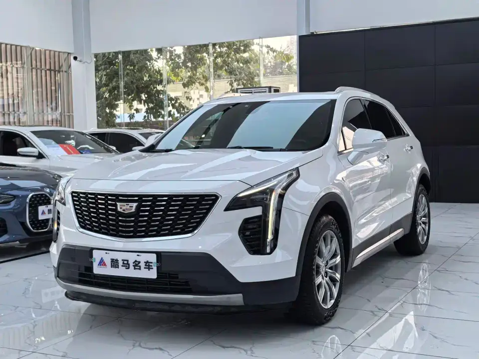 Cadillac XT4 28T FWD Luxury Edition 2021