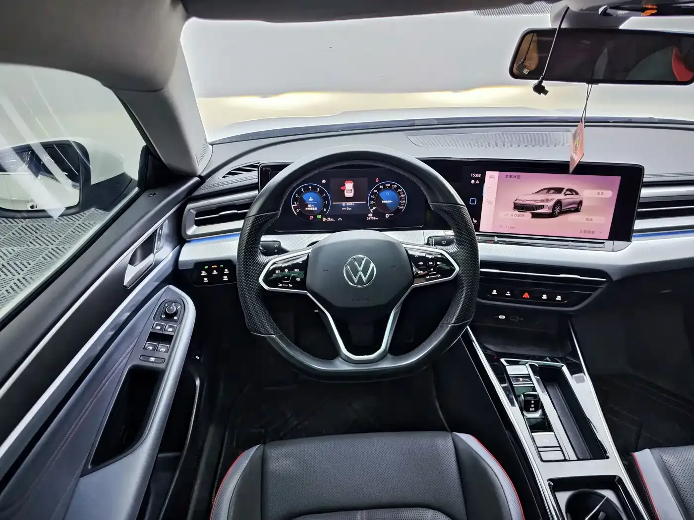 Volkswagen Lamando Lamando L 280TSI DSG Cool Edition 2022 — фото 13