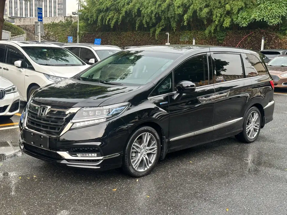Honda Elysion 2.0L Hybrid Luxury Edition 2020