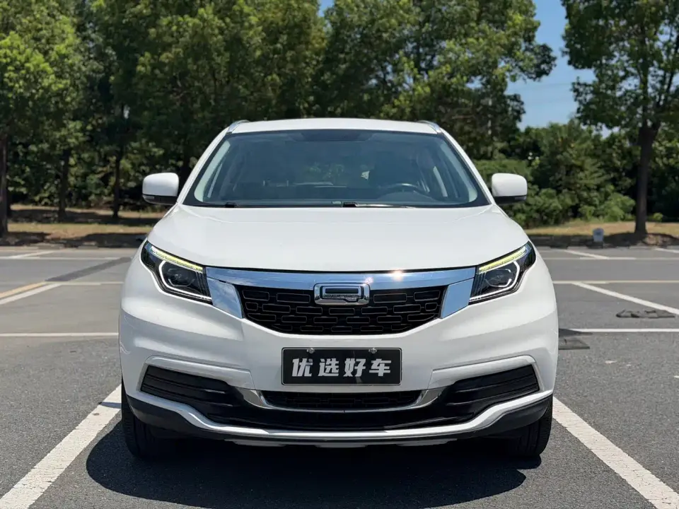 Qoros 5 1.6T Automatic Zhiyun Internet (AliOS) Premium Edition 2019