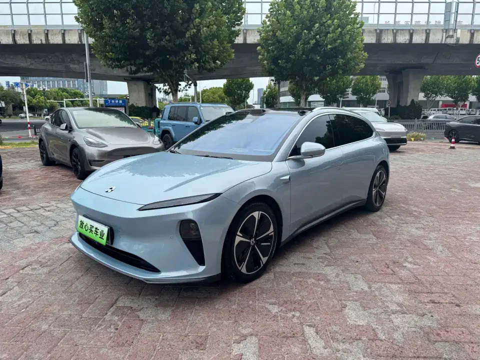 NIO ET5T Model 75kWh Touring 2023