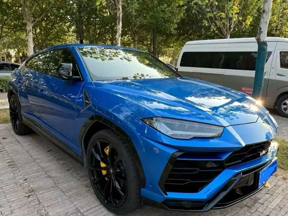 Lamborghini Urus 4.0T V8 2023