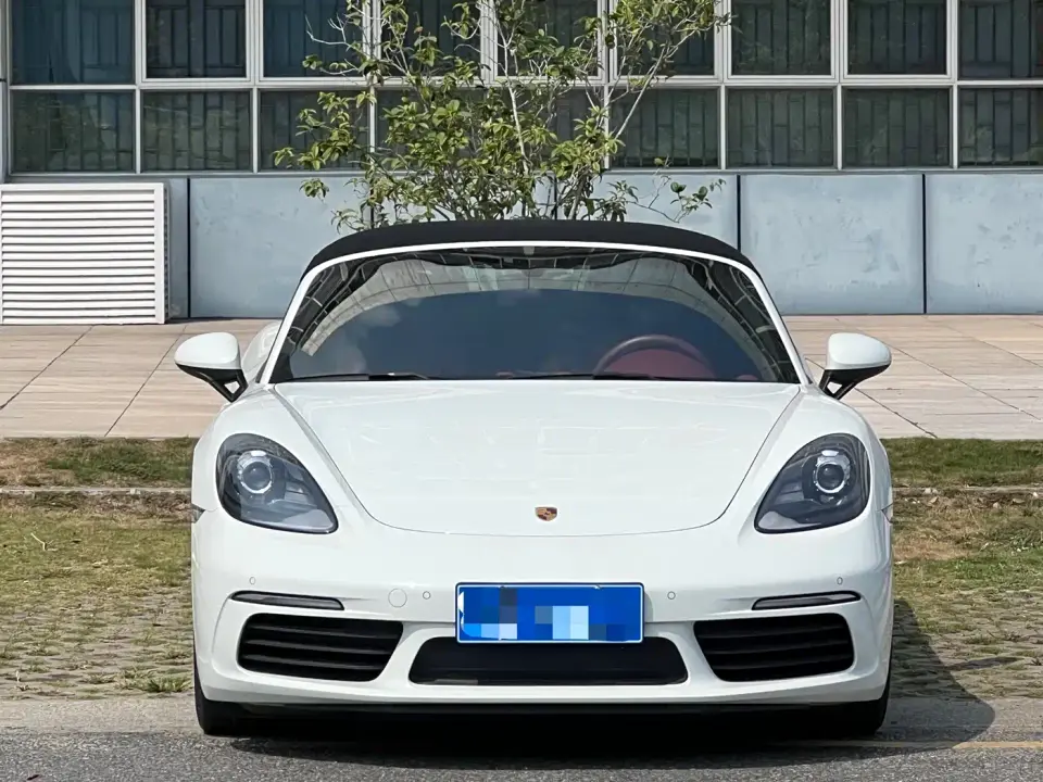 Porsche 718 Boxster Style Edition 2.0T 2024