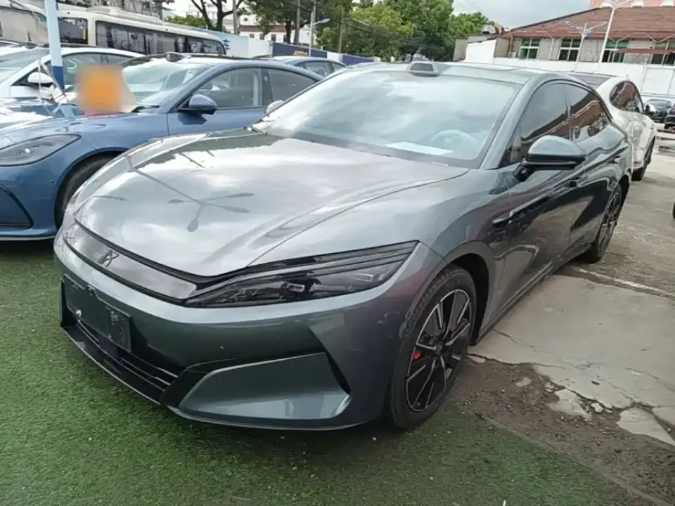 BYD Han L EV 701KM LiDAR Premium 2025