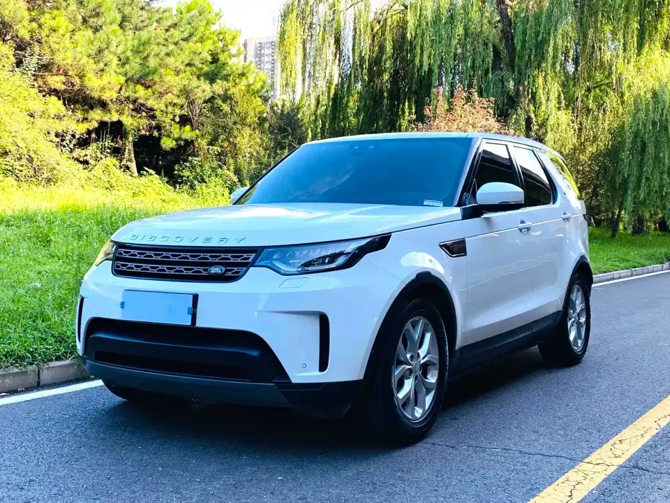 Land Rover Discovery 2.0T SE 2020