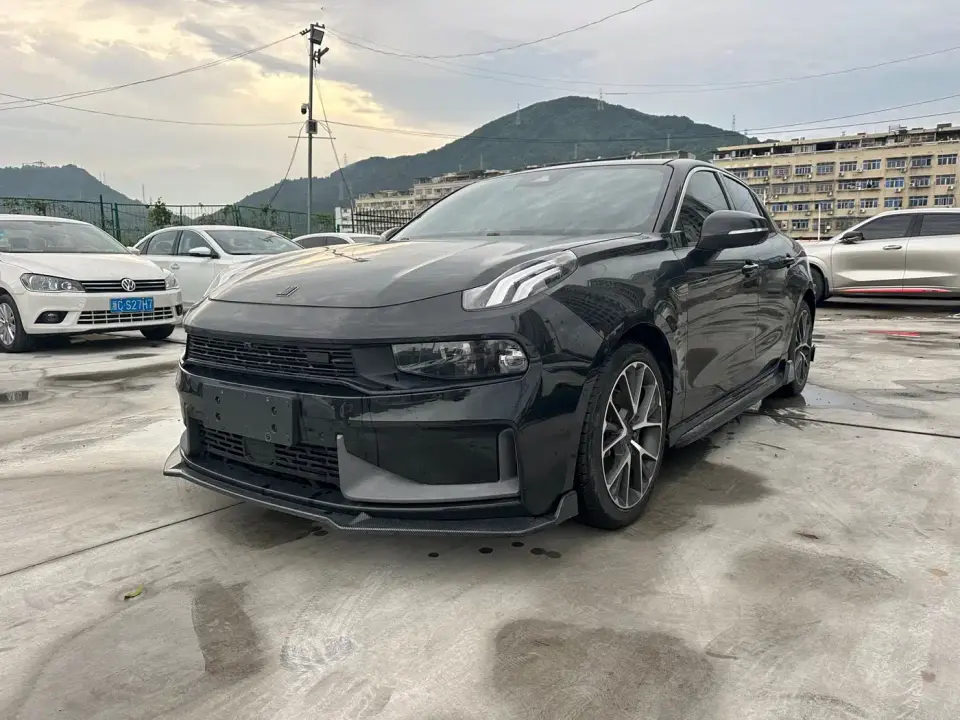 Lynk & Co 03 2.0TD Auto Power Pro Version 2020