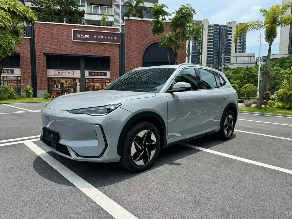 Geely Galaxy Galaxy E5 530km Explore+ Edition 2025