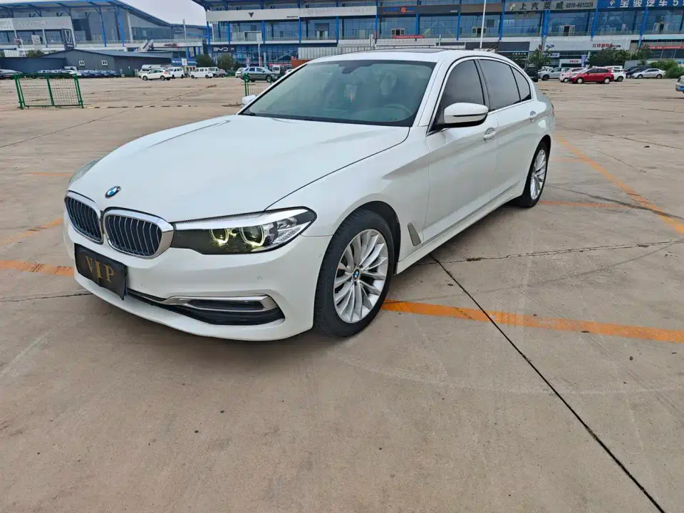 BMW 5 Series 525Li Luxury Package 2019