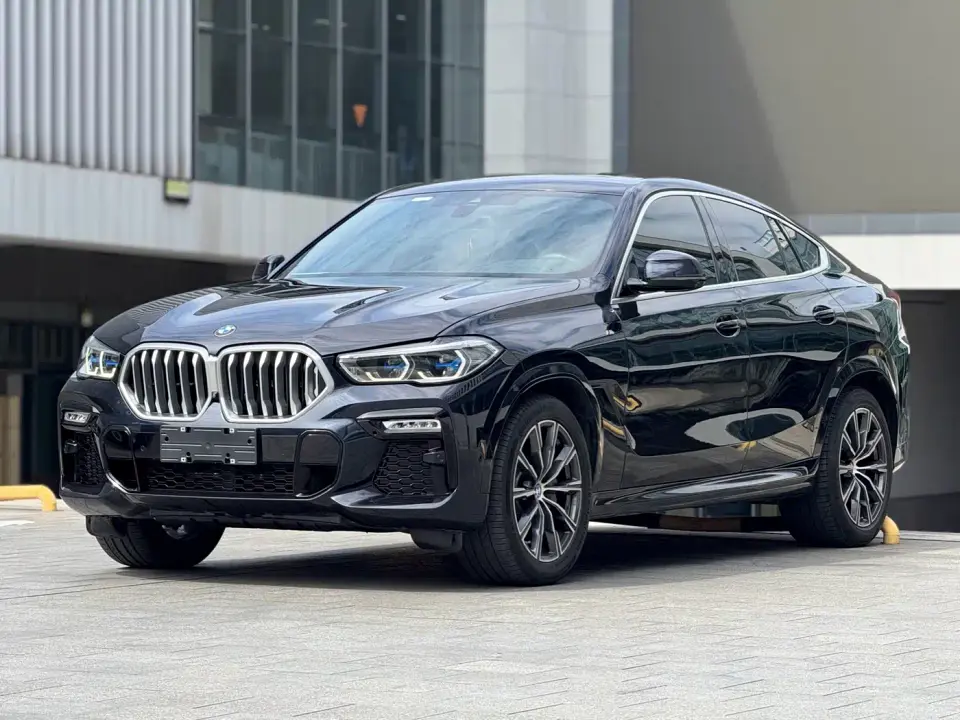 BMW X6 xDrive40i M Sport Package 2021