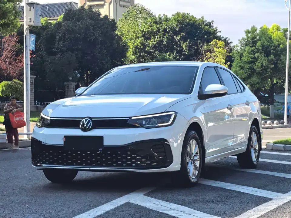 Volkswagen Lavida XRUI 1.5L Manual New Comfort Edition 2024