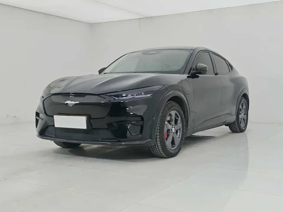 Ford Mustang Mach-E Leap World RWD (Standard Range) 2023