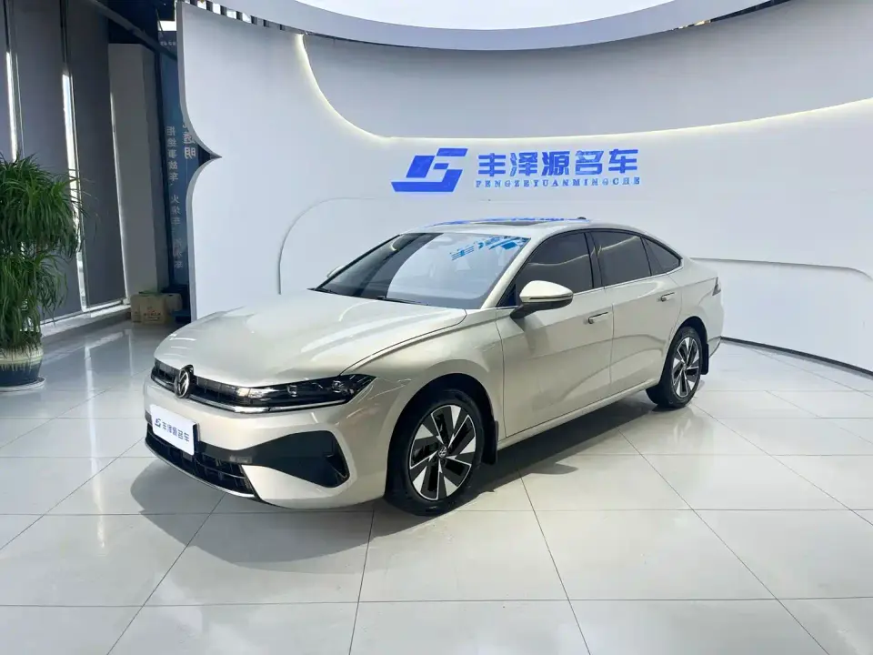 Volkswagen Sagitar 300TSI DSG Mid-range Edition 2025