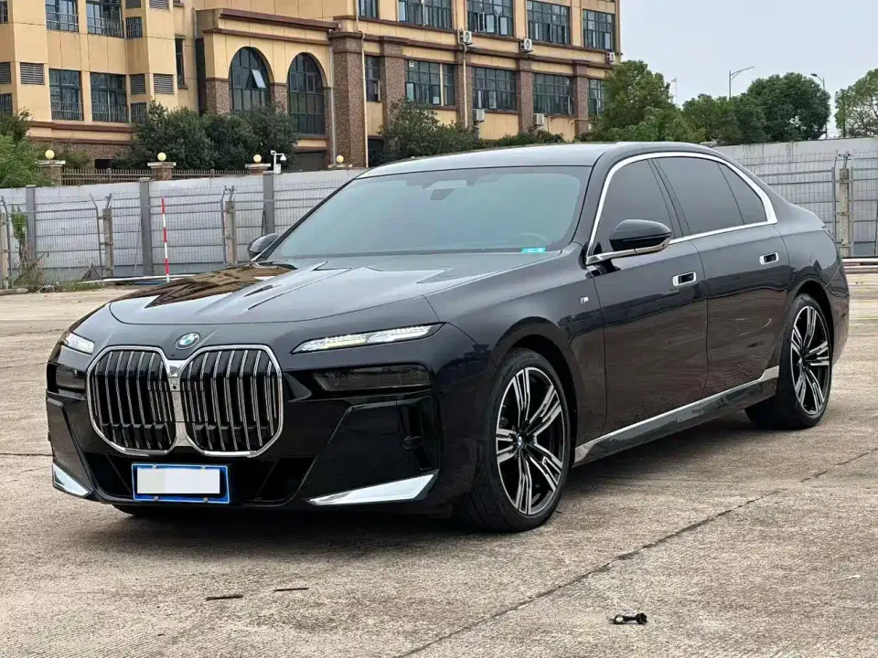 BMW 7 Series Facelift 740Li Exclusive M Sport Package 2023