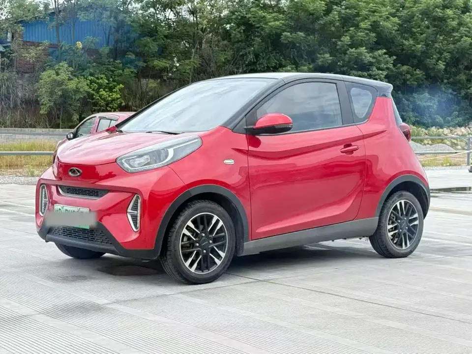QQ New Energy Little Ant Sweet Pink Edition Half Sugar Version NCM Lithium 30kW 301km 2022
