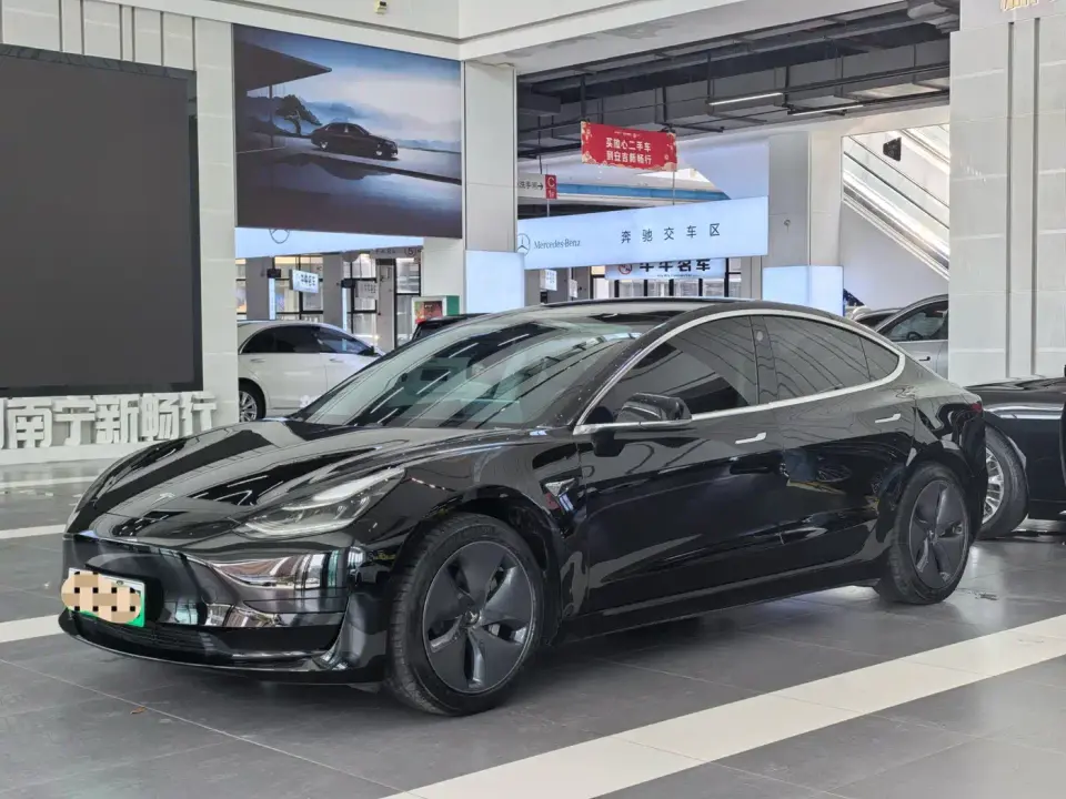 Tesla Model 3 Standard Range Rear-Wheel Drive Upgrade 2020