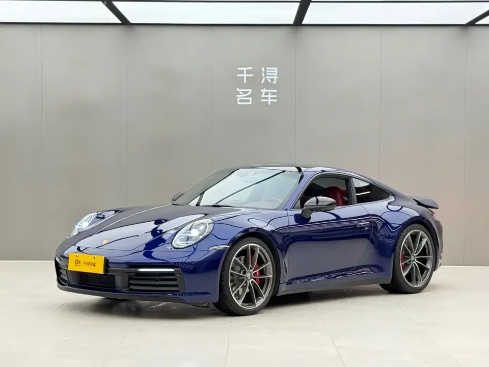 Porsche 911 Carrera 3.0T 2021