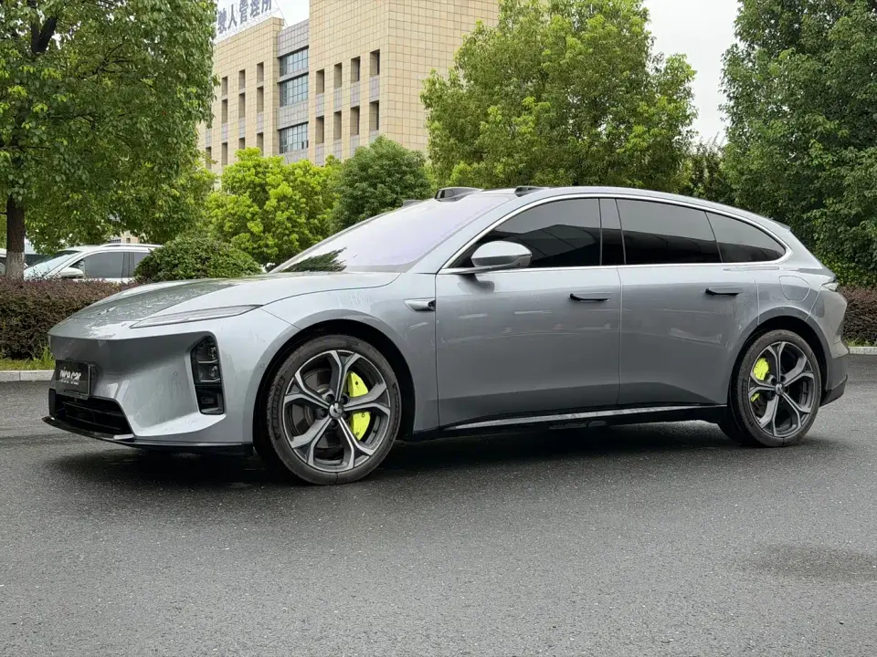 NIO ET5T 75kWh Touring 2025