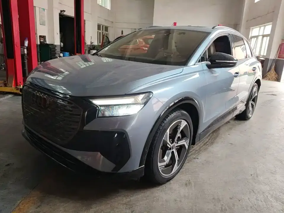 Audi Q4 e-tron 40 e-tron First Edition 2022