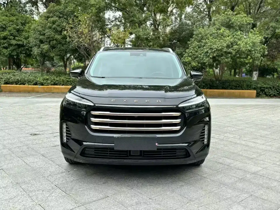 Exeed Landmark 400T 2WD Star Shine Pro 7-Seater 2022