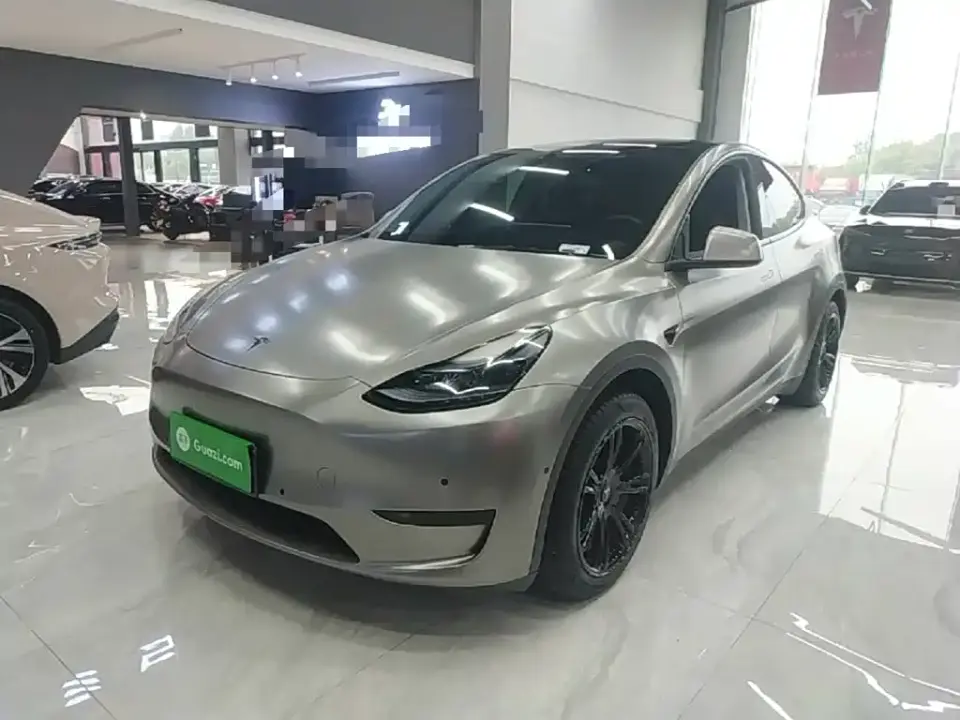 Tesla Model Y Facelift Rear-Wheel Drive Version 2023