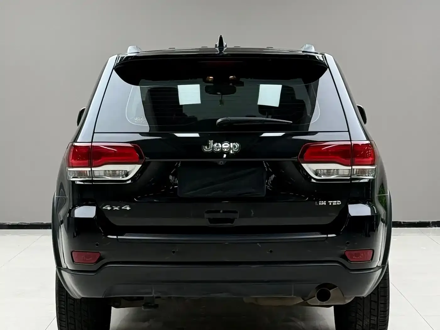 Jeep Grand Cherokee (Import) 3.0L Professional Navigation Edition 2020 — фото 4