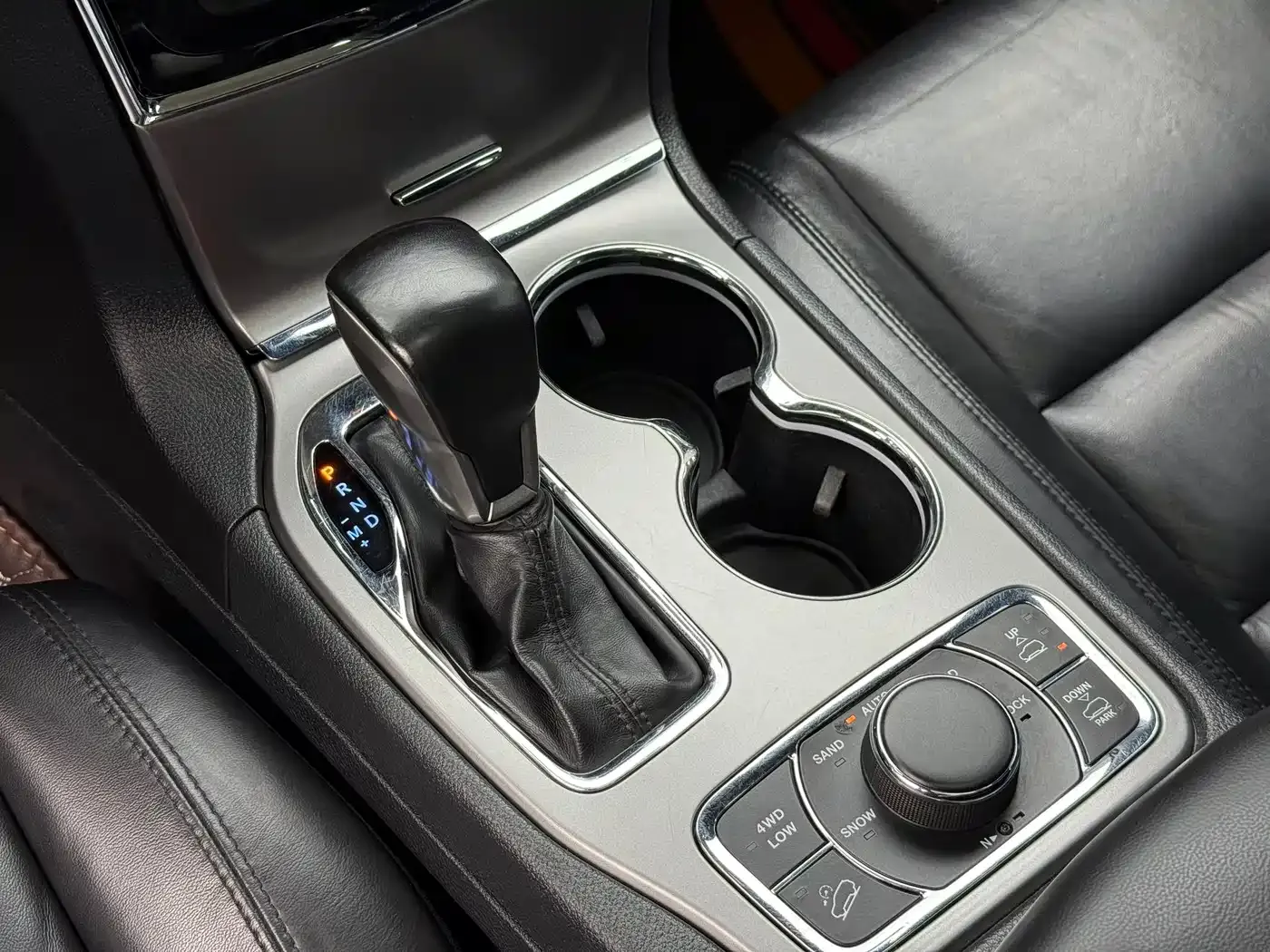 Jeep Grand Cherokee (Import) 3.0L Professional Navigation Edition 2020 — фото 7