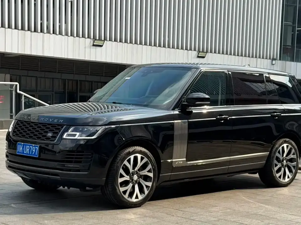 Land Rover Range Rover 3.0 L6 Heritage Extended Classic Edition 2021