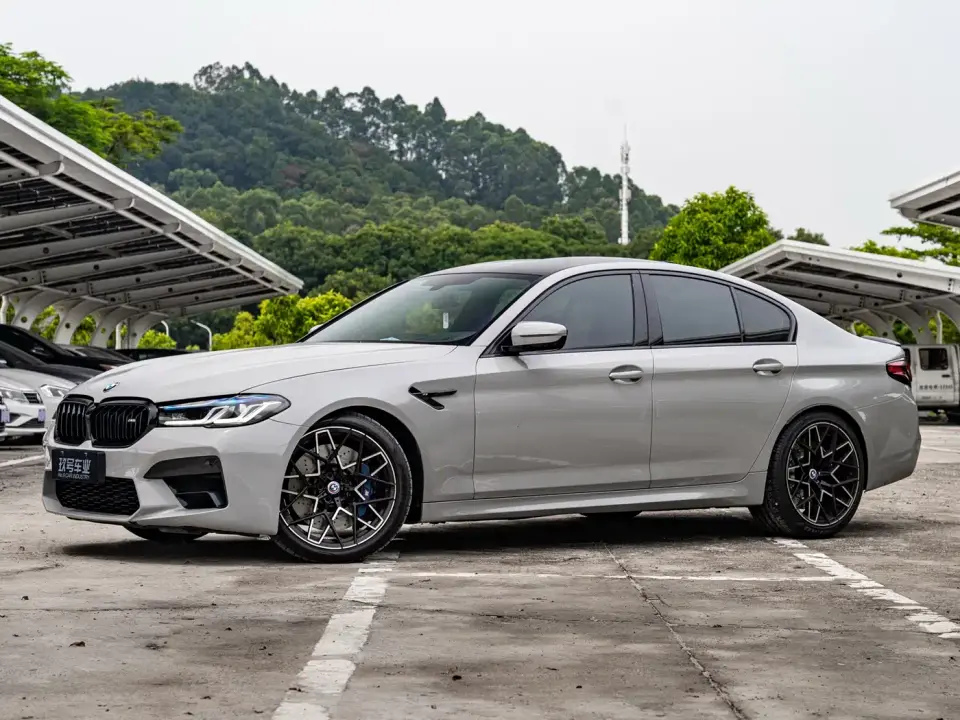 BMW M5 M5 2021