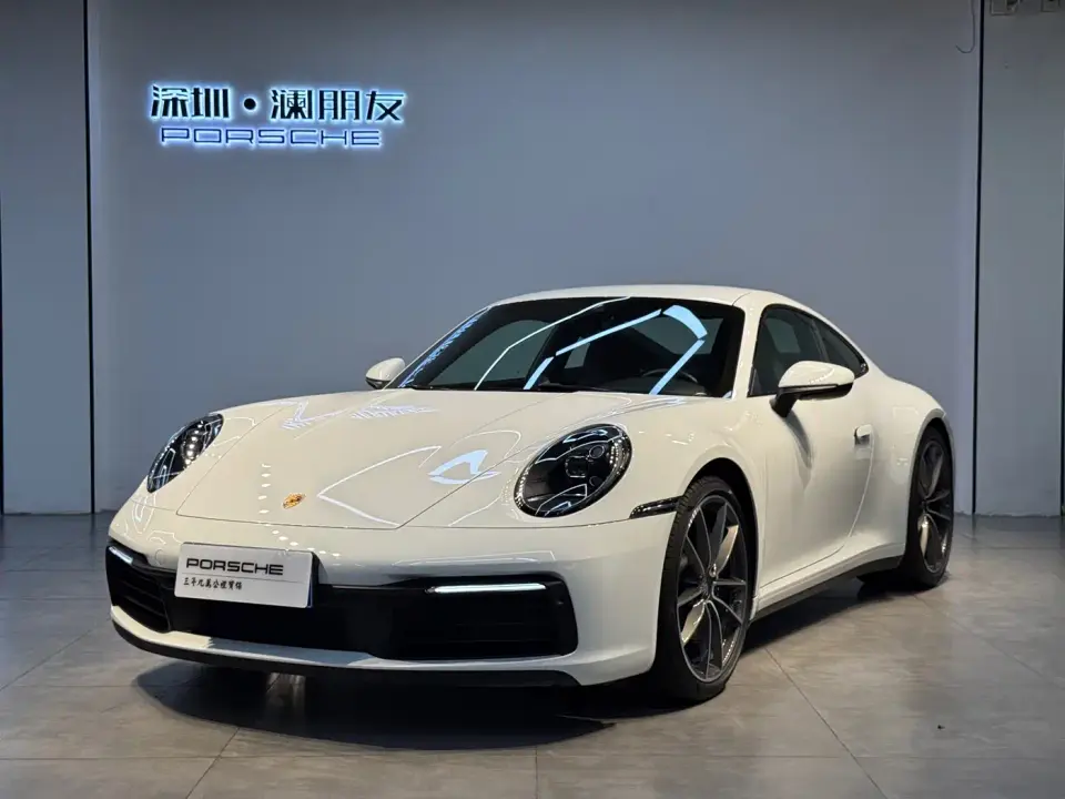 Porsche 911 Carrera 3.0T 2025