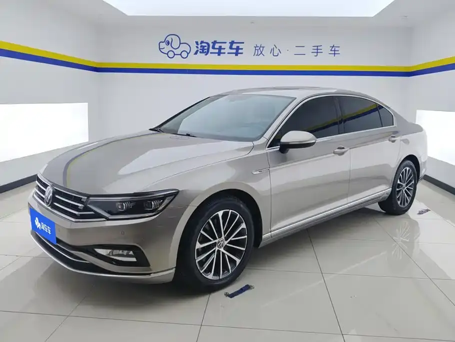 Volkswagen Magotan 330TSI DSG Luxury 2021