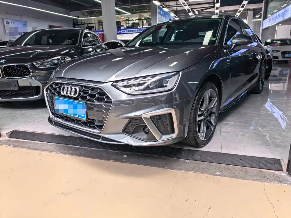Audi A4L 40 TFSI Fashion Dynamic 2022