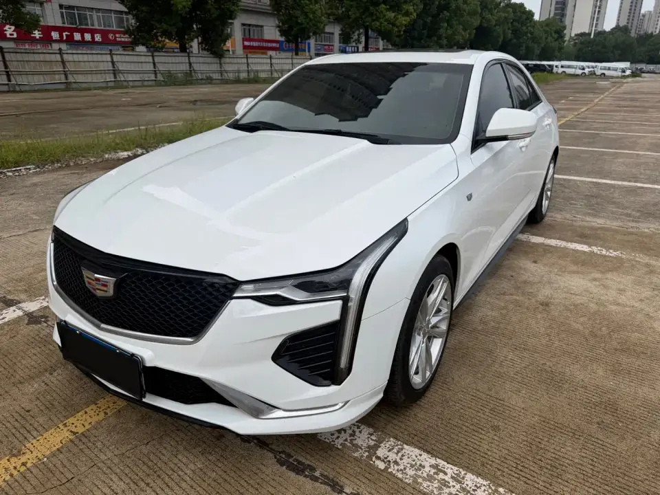 Cadillac CT4 28T Fashion Edition 2021