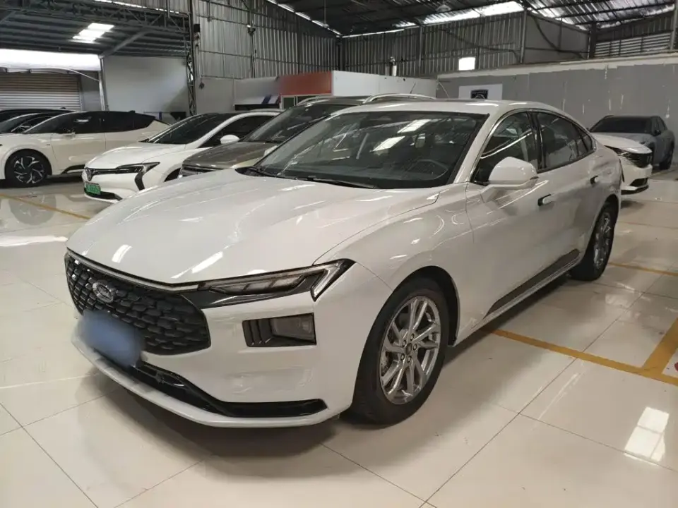 Ford Mondeo EcoBoost 180 Luxury 2023