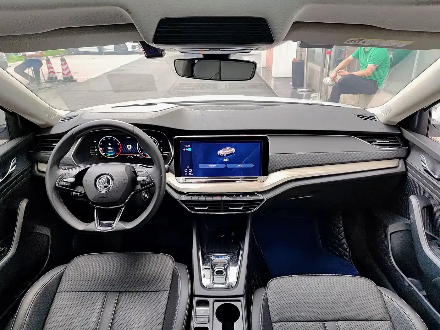 Skoda Octavia PRO TSI280 DSG Premium Edition 2021 — фото 8