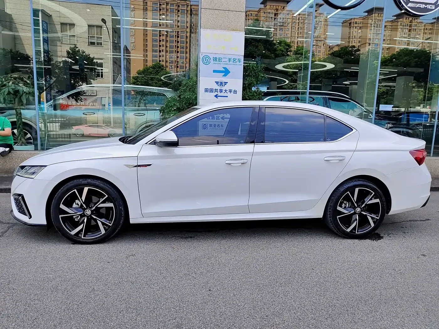 Skoda Octavia PRO TSI280 DSG Premium Edition 2021 — фото 3