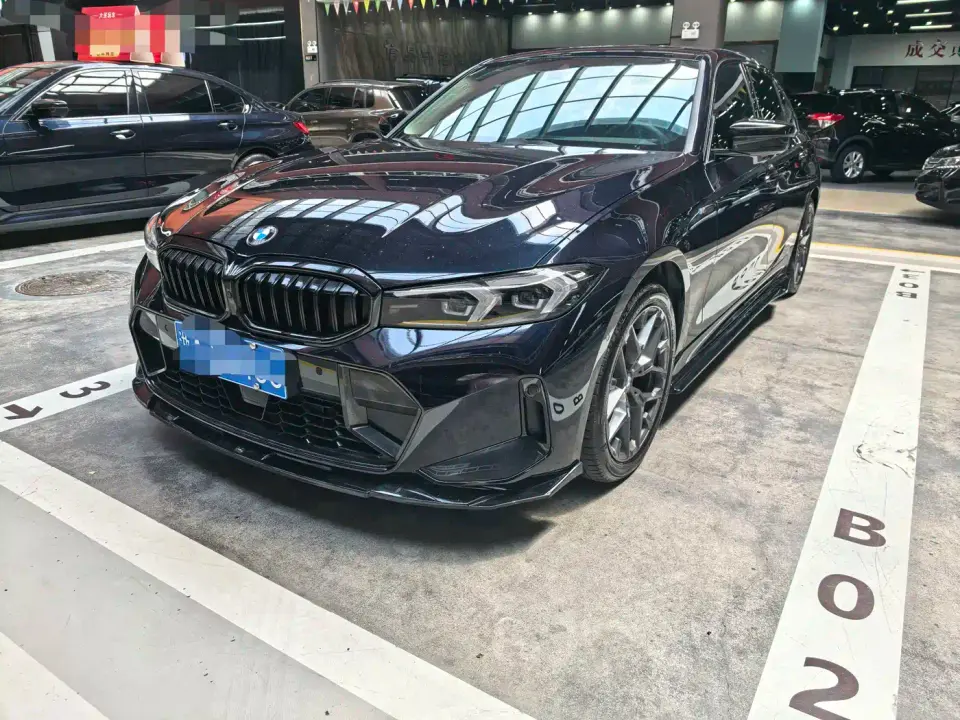 BMW 3 Series 330Li M Sport Night Edition 2025