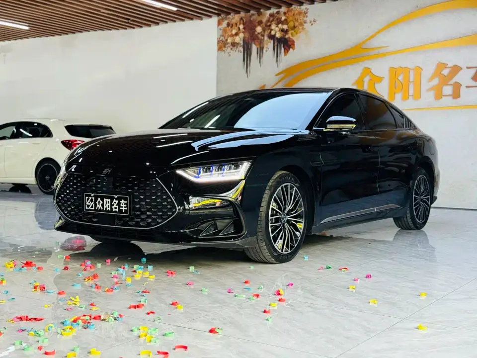 BYD Han DM-i Champion Edition 121KM Premium 2024