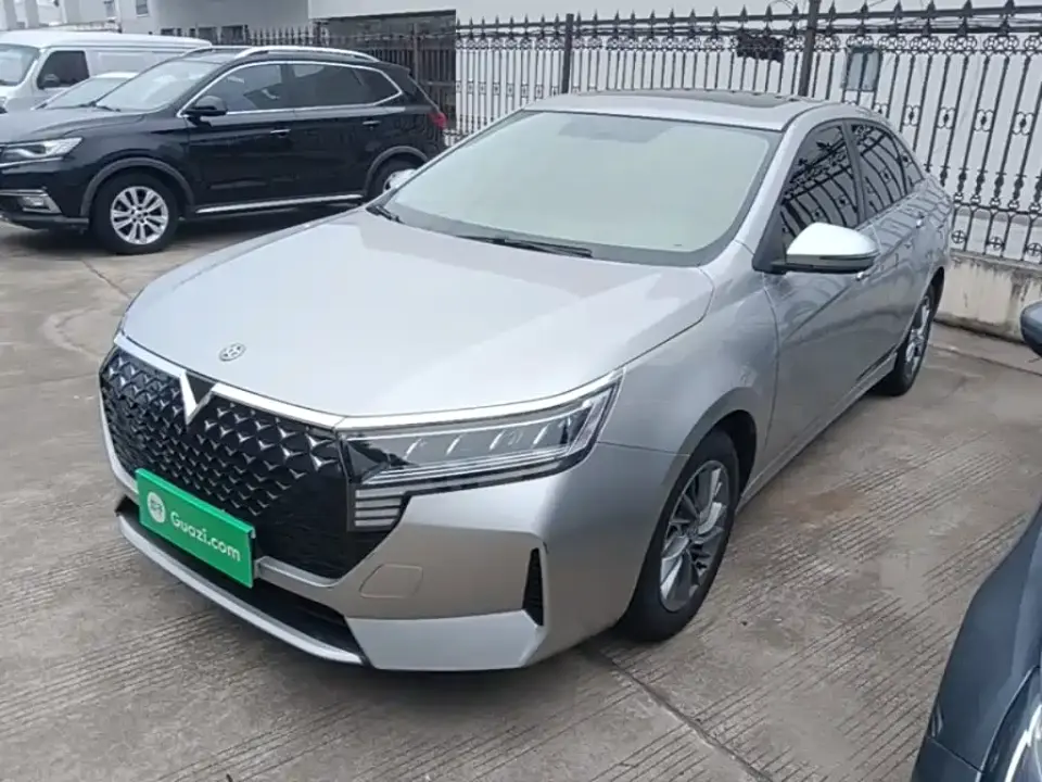 Venucia D60 PLUS 1.6L XL CVT Joy Leader Edition 2024