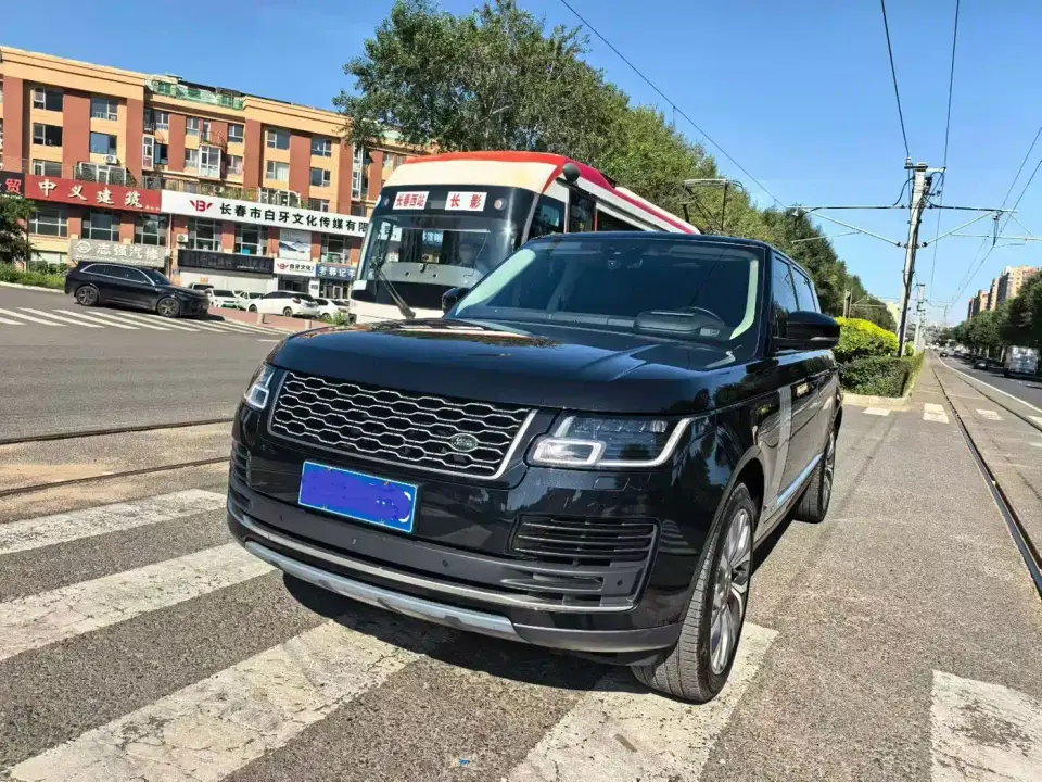 Land Rover Range Rover 3.0 L6 Heritage Extended Classic Edition 2021